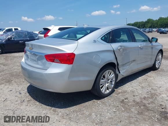 ✅ 2016 Chevrolet Impala LS • VIN: 2G11X5SA9G9191039 • Lot: 42614381. Listed on IAAI with 152,216 mi. Free auction sales archive from the USA and detailed vehicle history report at DreamBid. Image 4.