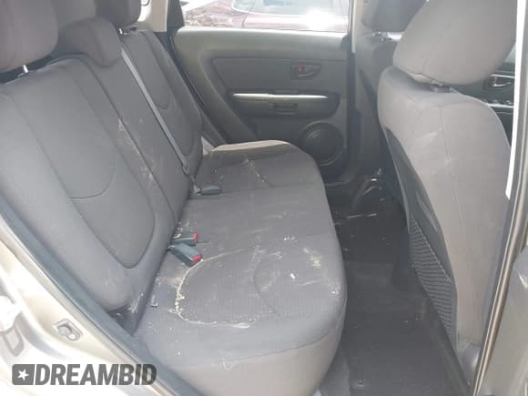 ✅ 2013 Kia Soul • VIN: KNDJT2A54D7605122 • Lot: 40069427. Listed on IAAI with 139,557 mi. Free auction sales archive from the USA and detailed vehicle history report at DreamBid. Image 8.