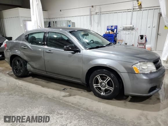 ✅ 2013 Dodge Avenger SE • VIN: 1C3CDZAB0DN563343 • Лот: 41404825. Опубликован ранее на Copart с пробегом 223 456 миль. Бесплатный доступ к архиву аукционных продаж из США и подробный отчёт об истории автомобиля на DreamBid. Изображение 4.