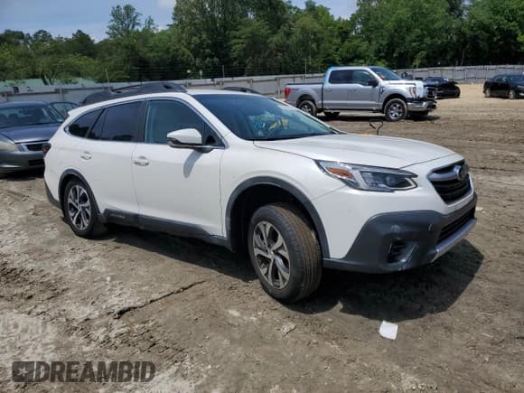 ✅ 2020 Subaru Outback Limited • VIN: 4S4BTALC7L3150469 • Lot: 58651655. Listed on Copart with 28,015 mi. Free auction sales archive from the USA and detailed vehicle history report at DreamBid. Image 4.