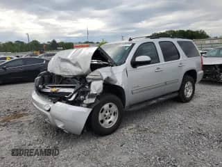 2014 Chevrolet Tahoe LT z VIN 1GNSCBE0XER117275, wystawiony jako Copart lot #55858125 z przebiegiem 163 061 mil mil oraz Szkoda całkowita • Salvage title. Historia ofert i sprzedaży dostępna na DreamBid. Obrazek 1.