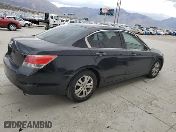 ✅ 2010 Honda Accord LX-P • VIN: 1HGCP2F45AA047813 • Lot: 93245185. Listed on Copart with 253,652 mi. Free auction sales archive from the USA and detailed vehicle history report at DreamBid. Image 3.