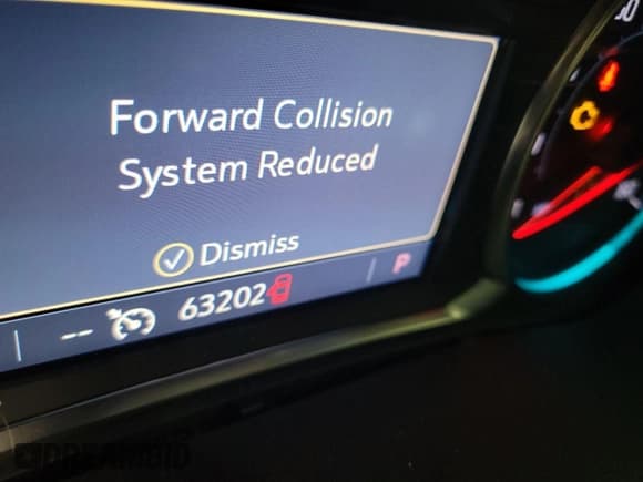 ✅ 2023 Chevrolet Traverse LT Cloth • VIN: 1GNEVGKW5PJ266885 • Lot: 43681024. Wystawiony na IAAI z przebiegiem 63 202 mil. Bezpłatny archiwum sprzedaży aukcyjnych z USA i szczegółowy raport historii pojazdu na DreamBid. Zdjęcie 10.