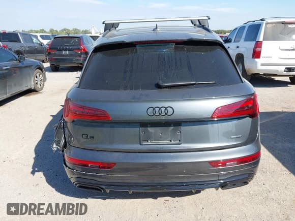✅ 2025 Audi Q5 S line Premium Plus • VIN: WA1EAAFY0S2025875 • Lot: 43396060. Wystawiony na IAAI z przebiegiem 34 020 mil. Bezpłatny archiwum sprzedaży aukcyjnych z USA i szczegółowy raport historii pojazdu na DreamBid. Zdjęcie 16.