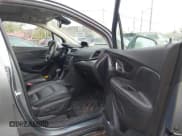 ✅ 2014 Buick Encore Leather • VIN: KL4CJGSB3EB785315 • Lot: 43512265. Wystawiony na IAAI z przebiegiem 150 530 mil. Bezpłatny archiwum sprzedaży aukcyjnych z USA i szczegółowy raport historii pojazdu na DreamBid. Zdjęcie 5.