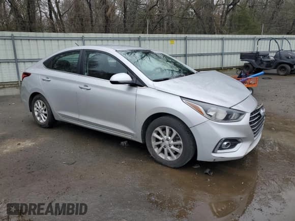 ✅ 2020 Hyundai Accent SE • VIN: 3KPC24A62LE111243 • Лот: 42792655. Опубликован ранее на Copart с пробегом 124 873 миль. Бесплатный доступ к архиву аукционных продаж из США и подробный отчёт об истории автомобиля на DreamBid. Изображение 4.