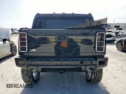 ✅ 2005 Hummer H2 SUT • VIN: 5GRGN22U95H112508 • Лот: 65319915. Опубликован ранее на Copart с пробегом Не указан. Бесплатный доступ к архиву аукционных продаж из США и подробный отчёт об истории автомобиля на DreamBid. Изображение 6.