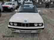 1992 BMW 3 Series z VIN WBABB2317NEC29787, wystawiony jako Copart lot #74238544 z przebiegiem 159 697 mil mil oraz Czysty tytuł • Clean title. Historia ofert i sprzedaży dostępna na DreamBid. Obrazek 5.