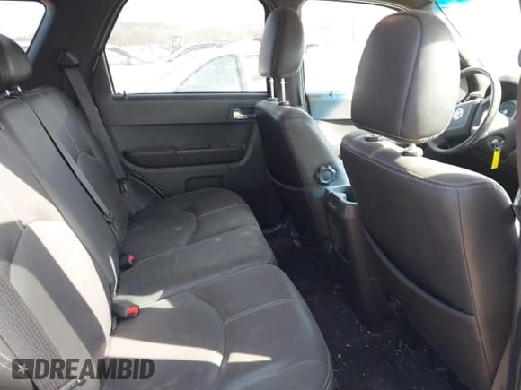 ✅ 2008 Mercury Mariner • VIN: 4M2CU81188KJ08352 • Lot: 41790253. Listed on IAAI with 133,189 mi. Free auction sales archive from the USA and detailed vehicle history report at DreamBid. Image 8.