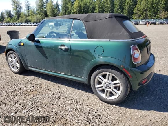 ✅ 2011 MINI Convertible • VIN: WMWZN3C58BTZ89536 • Лот: 64698755. Опубликован ранее на Copart с пробегом 78 980 миль. Бесплатный доступ к архиву аукционных продаж из США и подробный отчёт об истории автомобиля на DreamBid. Изображение 2.