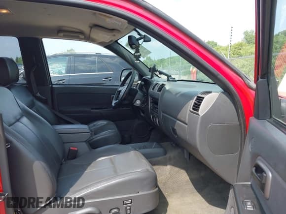 ✅ 2004 Chevrolet Colorado 1SE LS Z71 • VIN: 1GCDT136648206736 • Лот: 42514861. Опубликован ранее на IAAI с пробегом 190 673 миль. Бесплатный доступ к архиву аукционных продаж из США и подробный отчёт об истории автомобиля на DreamBid. Изображение 5.