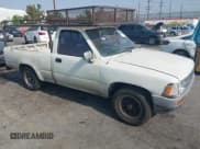 ✅ 1990 Toyota Pickup • VIN: JT4RN81AXL5064262 • Lot: 42987835. Listed on IAAI with 210,998 mi. Free auction sales archive from the USA and detailed vehicle history report at DreamBid. Image 3.