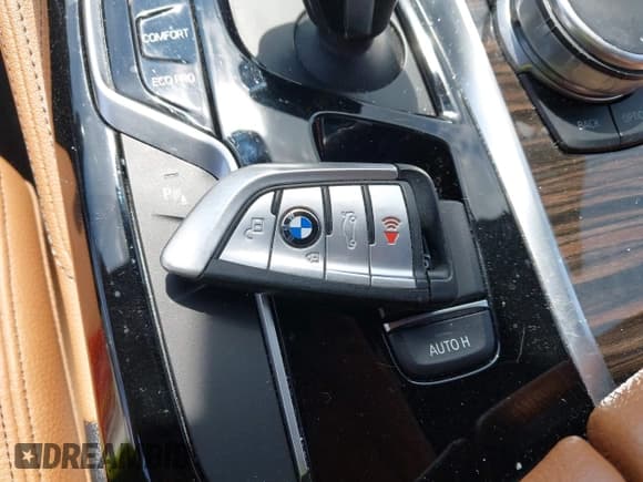 ✅ 2018 BMW 5 Series 540i xDrive • VIN: WBAJE7C56JWC57409 • Lot: 42727783. Listed on IAAI with 53,126 mi. Free auction sales archive from the USA and detailed vehicle history report at DreamBid. Image 11.