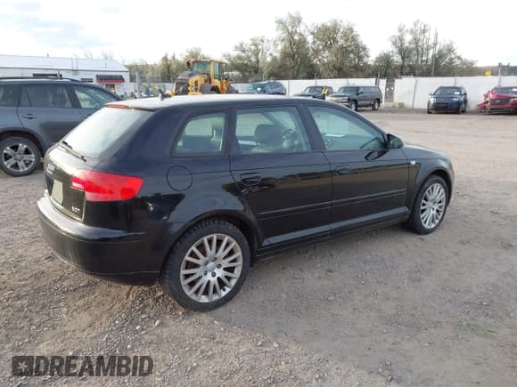 ✅ 2007 Audi A3 • VIN: WAUNF78P47A032921 • Лот: 43338947. Опубликован ранее на IAAI с пробегом 159 135 миль. Бесплатный доступ к архиву аукционных продаж из США и подробный отчёт об истории автомобиля на DreamBid. Изображение 4.