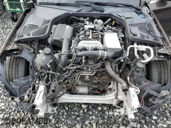 ✅ 2018 Mercedes-Benz C 300 • VIN: WDDWF4KB8JR336223 • Лот: 87062025. Опубликован ранее на Copart с пробегом 90 627 миль. Бесплатный доступ к архиву аукционных продаж из США и подробный отчёт об истории автомобиля на DreamBid. Изображение 11.