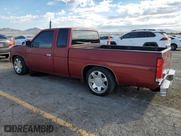 ✅ 1993 Nissan Frontier • VIN: 1N6SD16S3PC375172 • Lot: 85934395. Wystawiony na Copart z przebiegiem 177 222 mil. Bezpłatny archiwum sprzedaży aukcyjnych z USA i szczegółowy raport historii pojazdu na DreamBid. Zdjęcie 2.