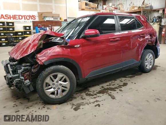 ✅ 2021 Hyundai Venue SE • VIN: KMHRB8A39MU108670 • Lot: 59363485. Wystawiony na Copart z przebiegiem 76 678 mil. Bezpłatny archiwum sprzedaży aukcyjnych z USA i szczegółowy raport historii pojazdu na DreamBid. Zdjęcie 1.