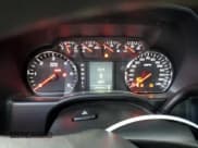 ✅ 2018 GMC Sierra 2500HD • VIN: 1GT12REG8JF167083 • Lot: 42046755. Wystawiony na Copart z przebiegiem 204 046 mil. Bezpłatny archiwum sprzedaży aukcyjnych z USA i szczegółowy raport historii pojazdu na DreamBid. Zdjęcie 9.