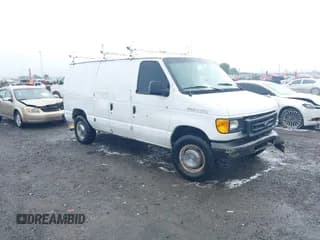 ✅ 2003 Ford Econoline Cargo • VIN: 1FTNE24W33HC00054 • Лот: 42156377. Опубликован ранее на IAAI с пробегом 4 133 134 миль. Бесплатный доступ к архиву аукционных продаж из США и подробный отчёт об истории автомобиля на DreamBid. Изображение 1.