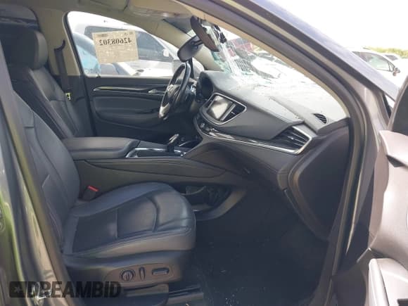 ✅ 2019 Buick Enclave Essence • VIN: 5GAERBKW7KJ205516 • Лот: 42608302. Опубликован ранее на IAAI с пробегом 159 280 миль. Бесплатный доступ к архиву аукционных продаж из США и подробный отчёт об истории автомобиля на DreamBid. Изображение 5.