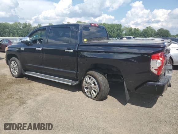 ✅ 2017 Toyota Tundra Platinum • VIN: 5TFAY5F18HX649915 • Лот: 64548515. Опубликован ранее на Copart с пробегом 179 428 миль. Бесплатный доступ к архиву аукционных продаж из США и подробный отчёт об истории автомобиля на DreamBid. Изображение 2.