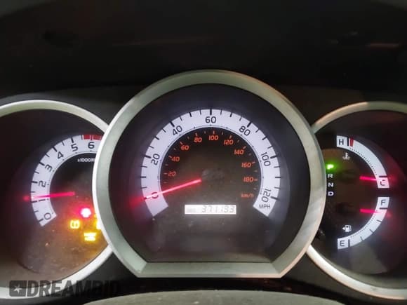 ✅ 2011 Toyota Tacoma • VIN: 5TFPX4EN3BX006133 • Lot: 43866208. Listed on IAAI with 371,193 mi. Free auction sales archive from the USA and detailed vehicle history report at DreamBid. Image 7.