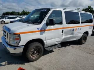 ✅ 2013 Ford Econoline Passenger XL • VIN: 1FBNE3BL7DDA49537 • Лот: 60816585. Опубликован ранее на Copart с пробегом 101 328 миль. Бесплатный доступ к архиву аукционных продаж из США и подробный отчёт об истории автомобиля на DreamBid. Изображение 1.