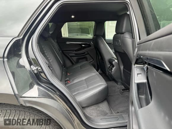 ✅ 2020 Land Rover Range Rover Evoque SE • VIN: SALZP2FX3LH001452 • Лот: 70782625. Опубликован ранее на Copart с пробегом 99 827 миль. Бесплатный доступ к архиву аукционных продаж из США и подробный отчёт об истории автомобиля на DreamBid. Изображение 6.