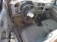 ✅ 2001 Chevrolet S-10 • VIN: 1GCCS14511K133200 • Лот: 85763044. Опубликован ранее на Copart с пробегом 154 645 миль. Бесплатный доступ к архиву аукционных продаж из США и подробный отчёт об истории автомобиля на DreamBid. Изображение 8.