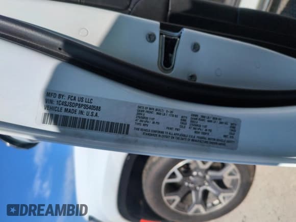 ✅ 2023 Jeep Wagoneer Series III • VIN: 1C4SJSDP8PS540588 • Lot: 56546295. Listed on Copart with 47,041 mi. Free auction sales archive from the USA and detailed vehicle history report at DreamBid. Image 13.