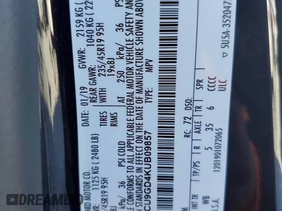 ✅ 2019 Ford Escape SE • VIN: 1FMCU9GD4KUB09857 • Lot: 81314805. Wystawiony na Copart z przebiegiem 115 808 mil. Bezpłatny archiwum sprzedaży aukcyjnych z USA i szczegółowy raport historii pojazdu na DreamBid. Zdjęcie 14.