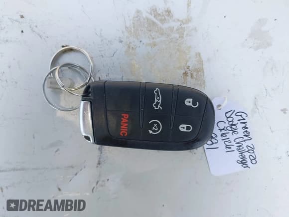 ✅ 2020 Dodge Challenger R/T 50th Anniversary • VIN: 2C3CDZBT6LH236881 • Lot: 42863407. Wystawiony na IAAI z przebiegiem 31 133 mil. Bezpłatny archiwum sprzedaży aukcyjnych z USA i szczegółowy raport historii pojazdu na DreamBid. Zdjęcie 11.