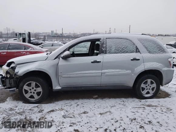 ✅ 2006 Chevrolet Equinox LS • VIN: 2CNDL23F066010947 • Лот: 41353269. Опубликован ранее на IAAI с пробегом 189 624 миль. Бесплатный доступ к архиву аукционных продаж из США и подробный отчёт об истории автомобиля на DreamBid. Изображение 13.