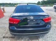 ✅ 2013 Volkswagen Passat SEL Premium • VIN: 1VWCN7A37DC028959 • Lot: 42732041. Wystawiony na IAAI z przebiegiem 212 923 mil. Bezpłatny archiwum sprzedaży aukcyjnych z USA i szczegółowy raport historii pojazdu na DreamBid. Zdjęcie 6.