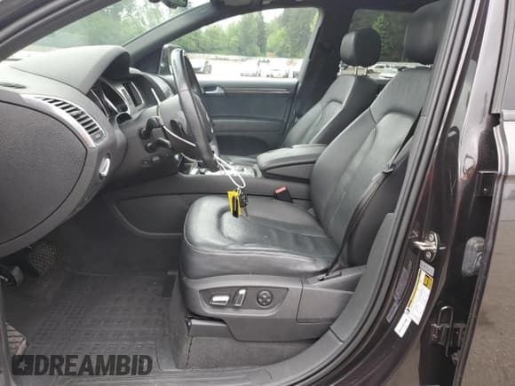 ✅ 2015 Audi Q7 S line Prestige • VIN: WA1DGAFE5FD005535 • Лот: 56905465. Опубликован ранее на Copart с пробегом 117 934 миль. Бесплатный доступ к архиву аукционных продаж из США и подробный отчёт об истории автомобиля на DreamBid. Изображение 7.