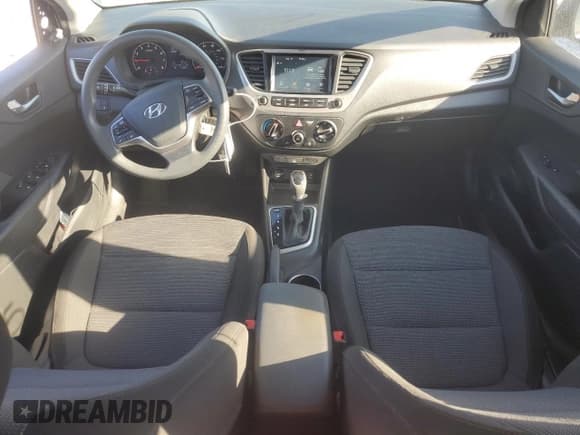 ✅ 2020 Hyundai Accent SE • VIN: 3KPC24A69LE096997 • Лот: 71627754. Опубликован ранее на Copart с пробегом 31 469 миль. Бесплатный доступ к архиву аукционных продаж из США и подробный отчёт об истории автомобиля на DreamBid. Изображение 8.