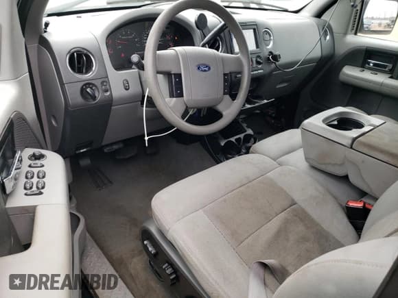 ✅ 2004 Ford F-150 XLT • VIN: 1FTPX14554NA36359 • Lot: 93139875. Listed on Copart with 168,916 mi. Free auction sales archive from the USA and detailed vehicle history report at DreamBid. Image 8.