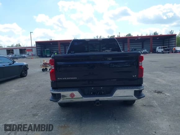 ✅ 2019 Chevrolet Silverado 1500 LT • VIN: 1GCPWCED9KZ164825 • Lot: 43743429. Wystawiony na IAAI z przebiegiem 87 529 mil. Bezpłatny archiwum sprzedaży aukcyjnych z USA i szczegółowy raport historii pojazdu na DreamBid. Zdjęcie 17.