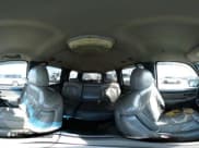 ✅ 2001 Chevrolet Suburban LS • VIN: 3GNFK16T01G202000 • Lot: 43558914. Wystawiony na IAAI z przebiegiem 221 599 mil. Bezpłatny archiwum sprzedaży aukcyjnych z USA i szczegółowy raport historii pojazdu na DreamBid. Zdjęcie 18.