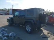 ✅ 2010 Jeep Wrangler Unlimited Sahara • VIN: 1J4BA5H13AL174834 • Lot: 41585380. Wystawiony na IAAI z przebiegiem 111 280 mil. Bezpłatny archiwum sprzedaży aukcyjnych z USA i szczegółowy raport historii pojazdu na DreamBid. Zdjęcie 3.