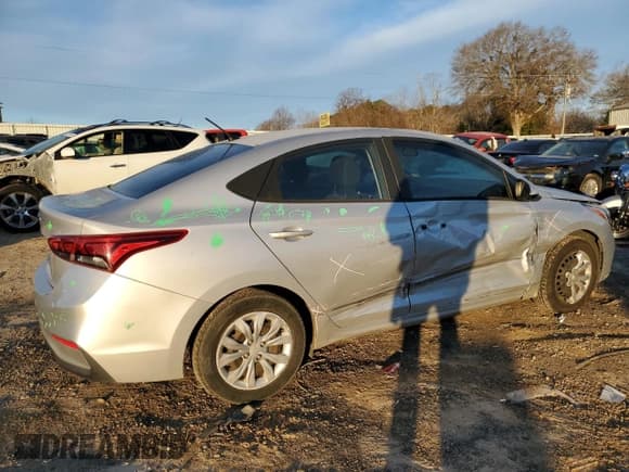 ✅ 2019 Hyundai Accent SE • VIN: 3KPC24A3XKE065522 • Лот: 87061494. Опубликован ранее на Copart с пробегом 117 925 миль. Бесплатный доступ к архиву аукционных продаж из США и подробный отчёт об истории автомобиля на DreamBid. Изображение 3.