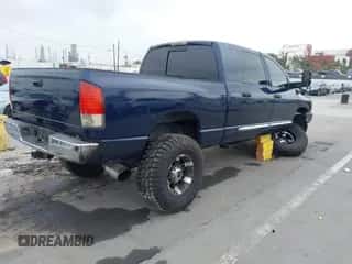 2006 Dodge 3500 SLT z VIN 3D7LX39C46G237186, wystawiony jako IAAI lot #42390579 z przebiegiem 129 077 mil mil oraz . Historia ofert i sprzedaży dostępna na DreamBid. Obrazek 4.