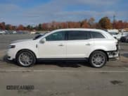 ✅ 2019 Lincoln MKT Reserve • VIN: 2LMHJ5AT2KBL00694 • Лот: 43639684. Опубликован ранее на IAAI с пробегом 121 171 миль. Бесплатный доступ к архиву аукционных продаж из США и подробный отчёт об истории автомобиля на DreamBid. Изображение 15.