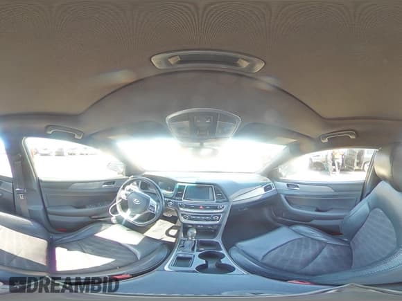 ✅ 2018 Hyundai Sonata Limited • VIN: 5NPE34AFXJH693106 • Lot: 48297943. Listed on Copart with 54,396 mi. Free auction sales archive from the USA and detailed vehicle history report at DreamBid. Image 13.