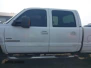 ✅ 2006 Chevrolet Silverado 2500HD LT3 • VIN: 1GCHK23D06F160988 • Лот: 42415980. Опубликован ранее на IAAI с пробегом 306 451 миль. Бесплатный доступ к архиву аукционных продаж из США и подробный отчёт об истории автомобиля на DreamBid. Изображение 14.