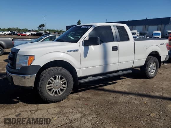 ✅ 2014 Ford F-150 XL • VIN: 1FTEX1EM3EFB17773 • Лот: 57114515. Опубликован ранее на Copart с пробегом 236 223 миль. Бесплатный доступ к архиву аукционных продаж из США и подробный отчёт об истории автомобиля на DreamBid. Изображение 1.