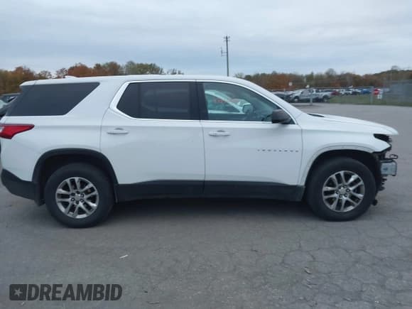 ✅ 2019 Chevrolet Traverse LS • VIN: 1GNEVFKW6KJ215060 • Лот: 43439028. Опубликован ранее на IAAI с пробегом 141 852 миль. Бесплатный доступ к архиву аукционных продаж из США и подробный отчёт об истории автомобиля на DreamBid. Изображение 13.
