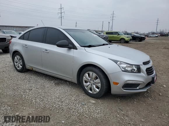✅ 2016 Chevrolet Cruze LS • VIN: 1G1PB5SH1G7116231 • Lot: 44238065. Listed on Copart with 133,551 mi. Free auction sales archive from the USA and detailed vehicle history report at DreamBid. Image 4.