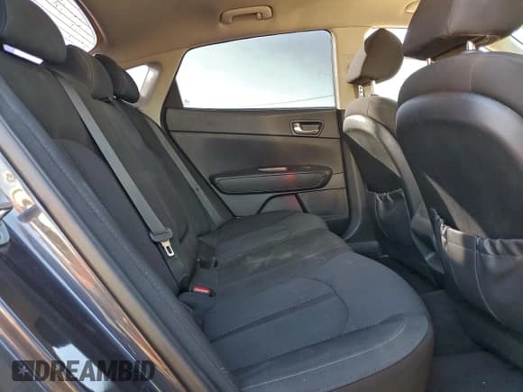 ✅ 2016 Kia Optima LX Turbo • VIN: 5XXGT4L16GG078891 • Lot: 96091845. Listed on Copart with 101,535 mi. Free auction sales archive from the USA and detailed vehicle history report at DreamBid. Image 10.