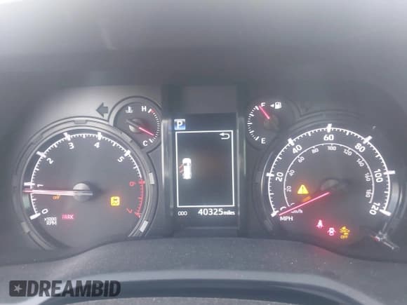 ✅ 2023 Toyota 4Runner SR5 Premium • VIN: JTEFU5JR3P5294883 • Lot: 43248145. Listed on IAAI with 40,325 mi. Free auction sales archive from the USA and detailed vehicle history report at DreamBid. Image 7.